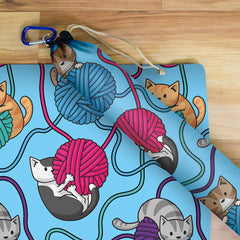 GIFT BUNDLE: Cats And Yarn Playmat and Playmat Bag