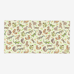 Spring Geckos Extended Mousepad - Colordrilos - Mockup - XXL