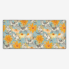 Daisy Cats Extended Mousepad