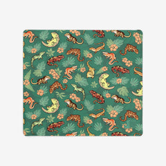 Gecko Family Mousepad - Colordrilos - Mockup - Green - 09